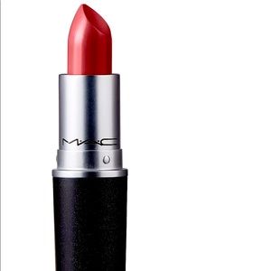 M.A.C del Río Lipstick